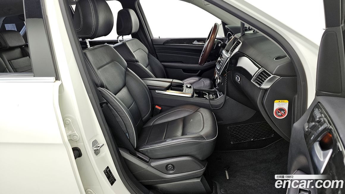 Mercedes-Benz M-class 2012