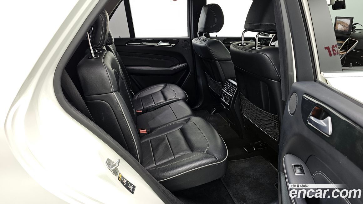 Mercedes-Benz M-class 2012