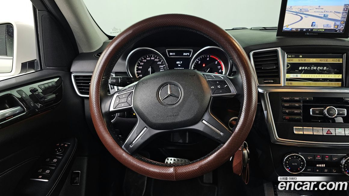 Mercedes-Benz M-class 2012