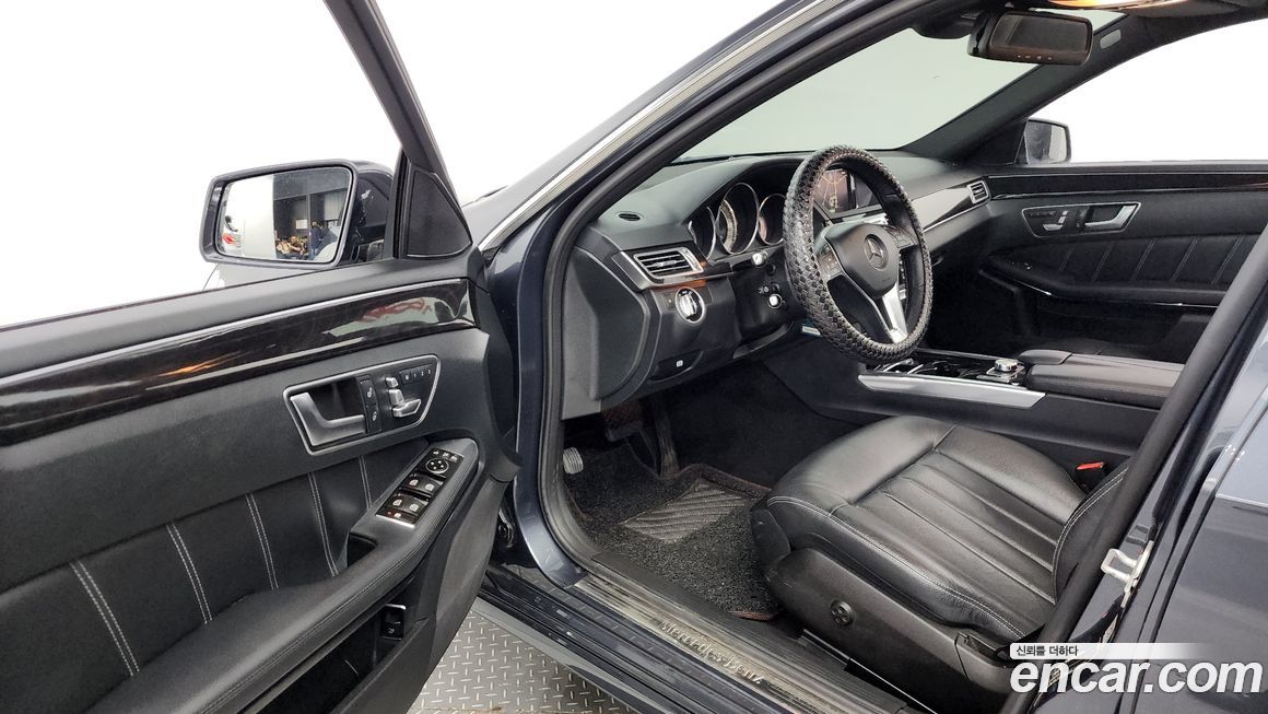 Mercedes-Benz E-Class 2014