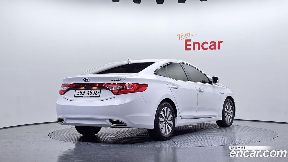 Hyundai Grandeur 2015
