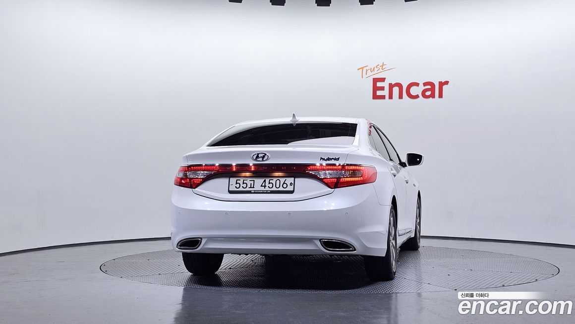 Hyundai Grandeur 2015