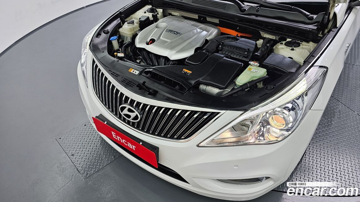 Hyundai Grandeur 2015