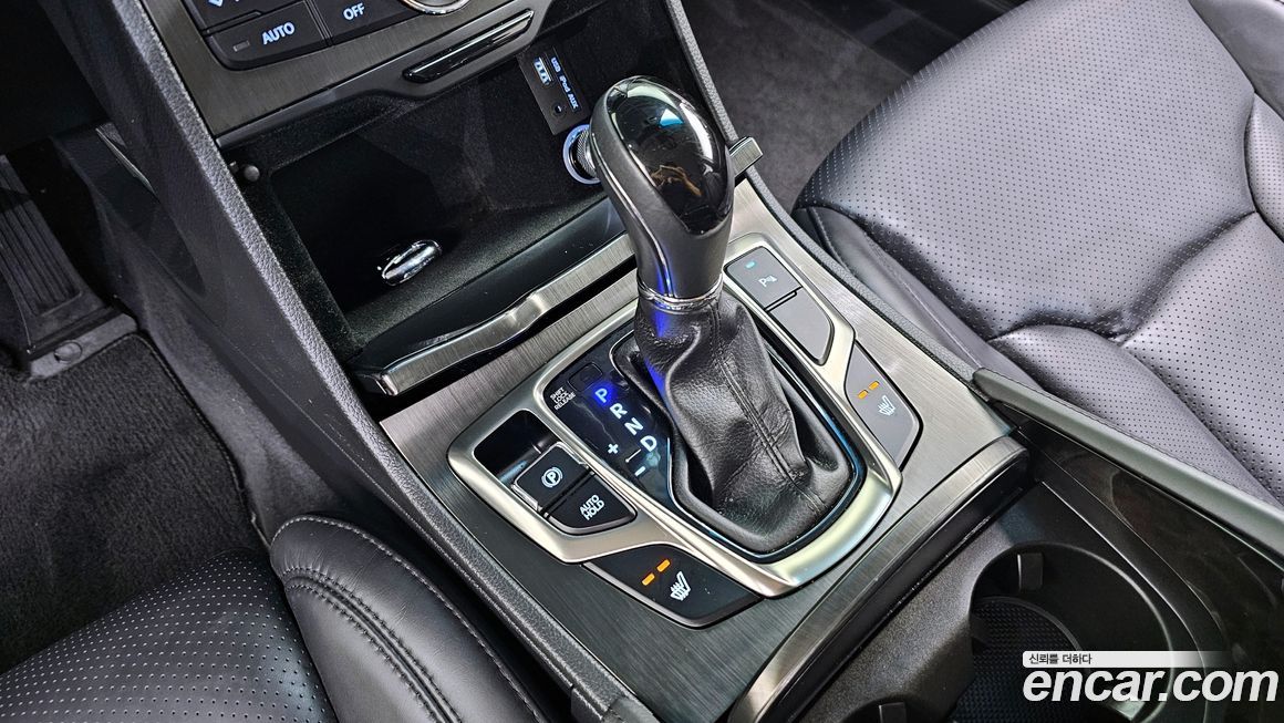 Hyundai Grandeur 2015