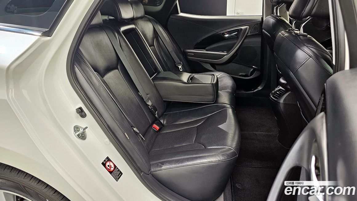 Hyundai Grandeur 2015