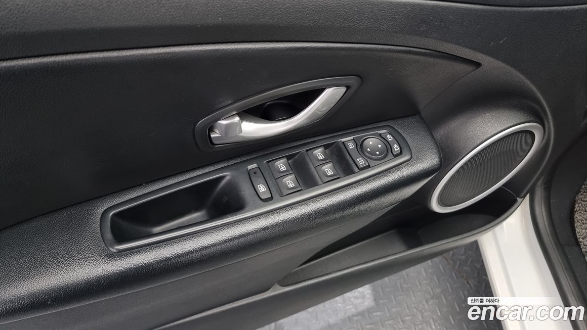 Renault-KoreaSamsung SM3 2016