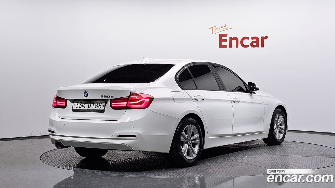BMW 3-Series 2016
