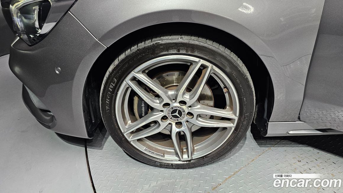 Mercedes-Benz CLA-Class 2018