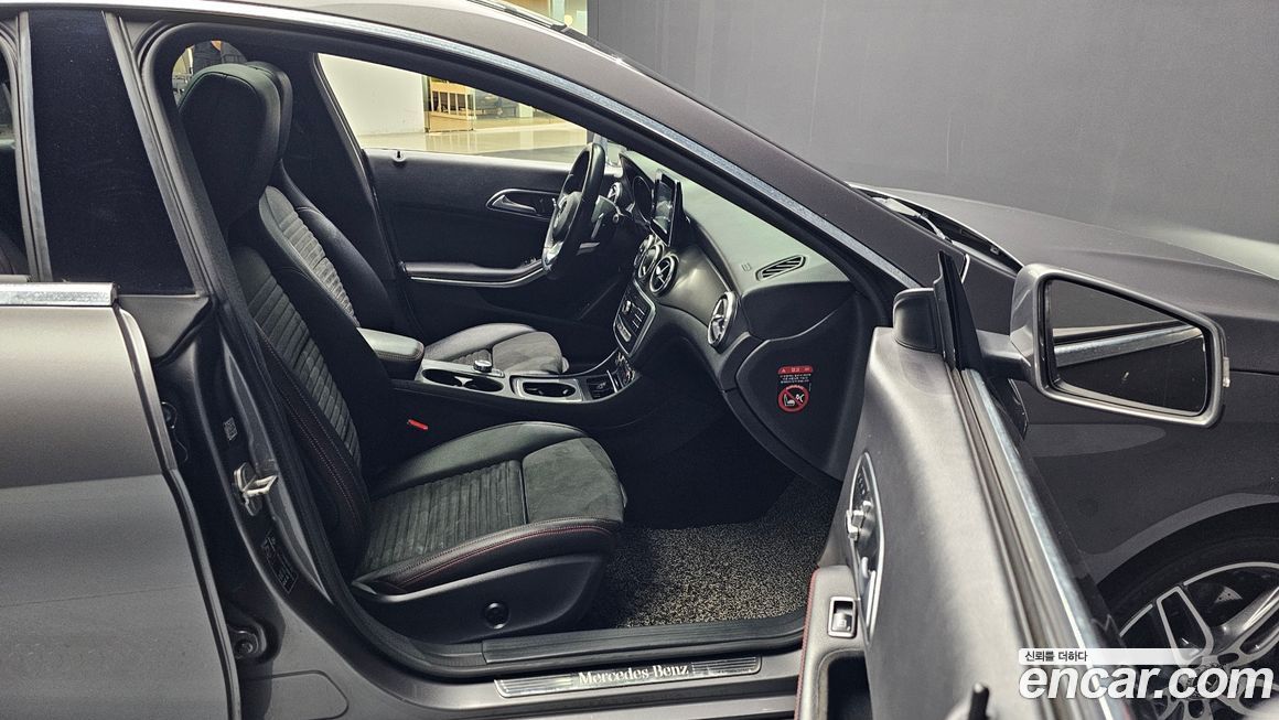 Mercedes-Benz CLA-Class 2018