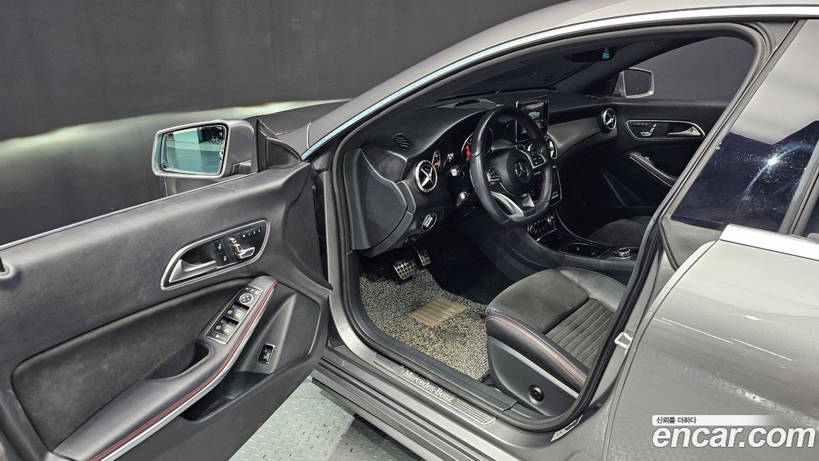 Mercedes-Benz CLA-Class 2018