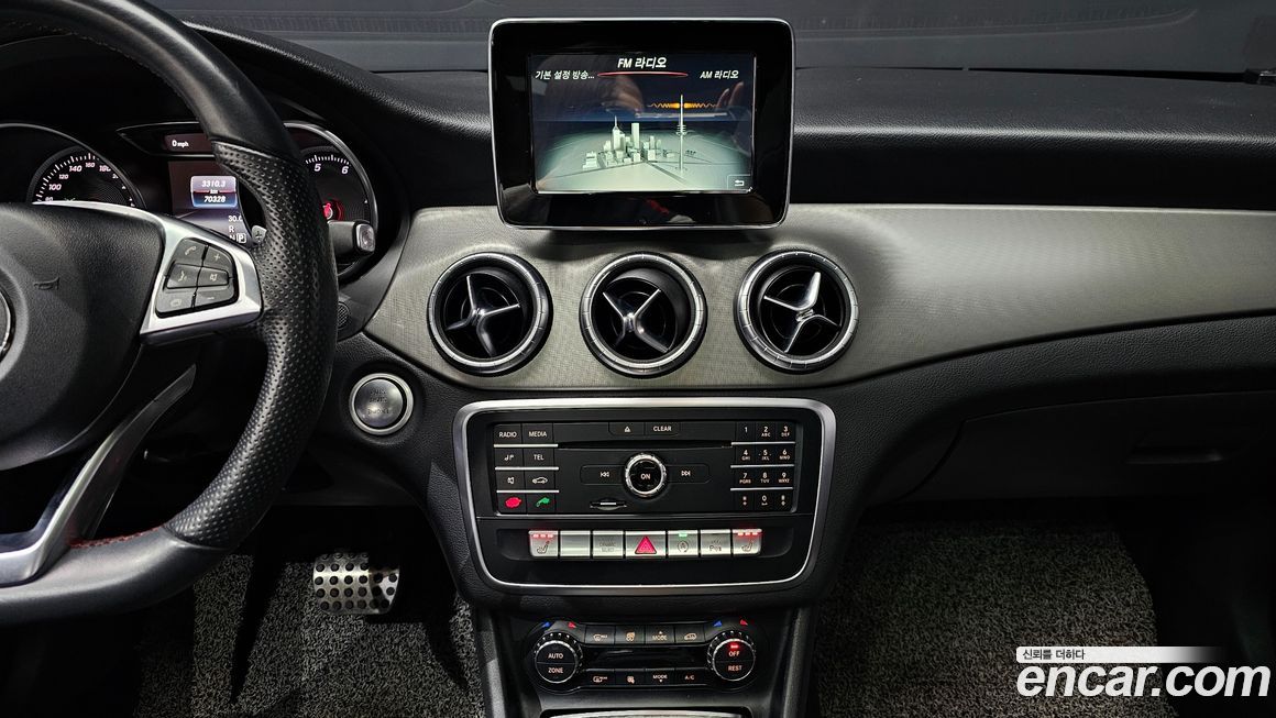 Mercedes-Benz CLA-Class 2018