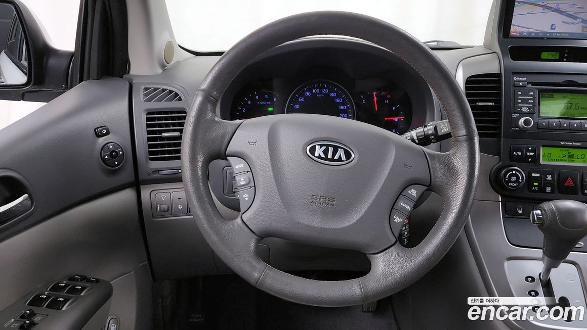 Kia Canival 2012