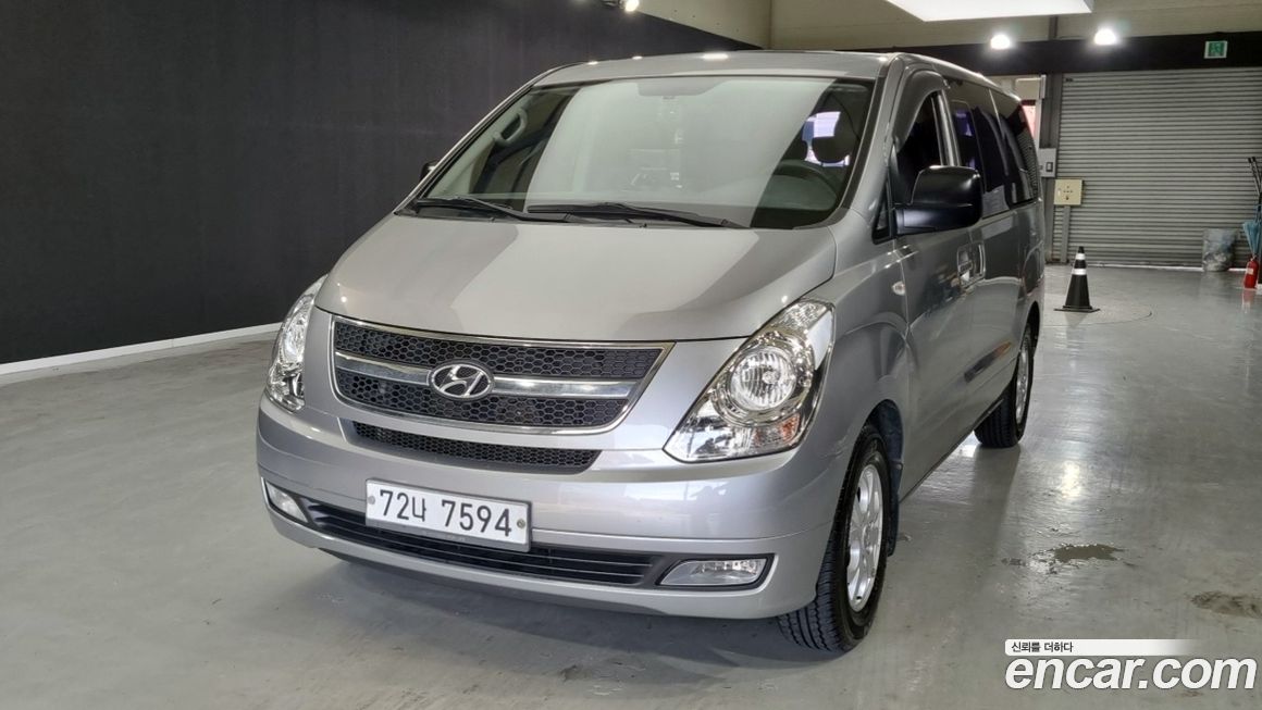Hyundai Starex 2011