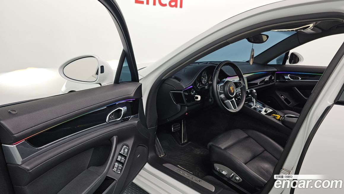 Porsche Panamera 2015