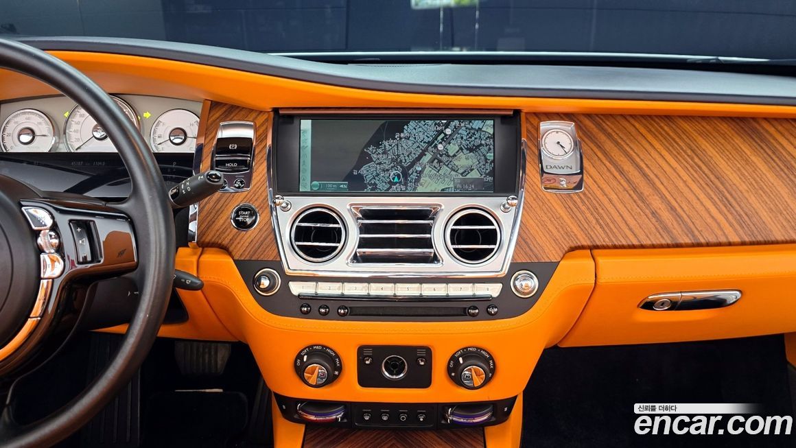 Rolls-Royce Dawn 2017