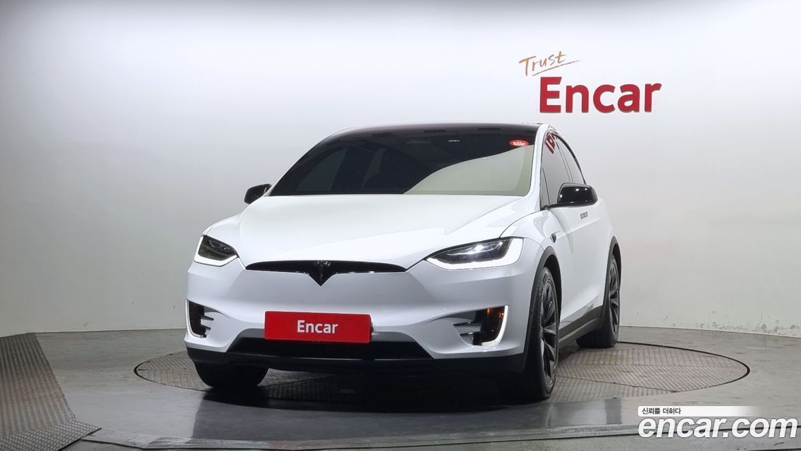 Tesla Model X 2018