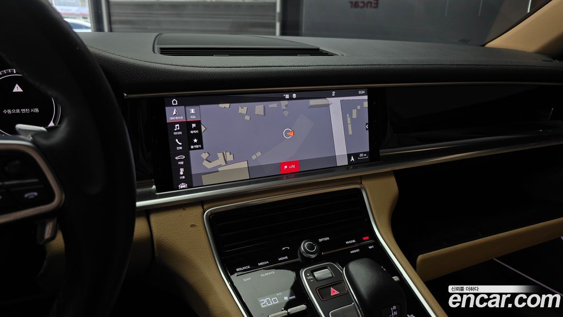 Porsche Panamera 2018