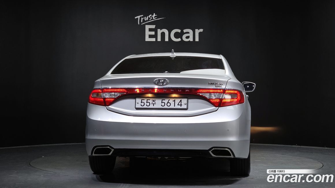 Hyundai Grandeur 2015