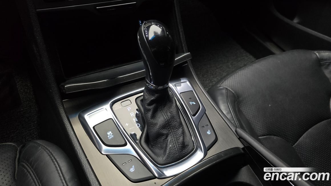 Hyundai Grandeur 2015