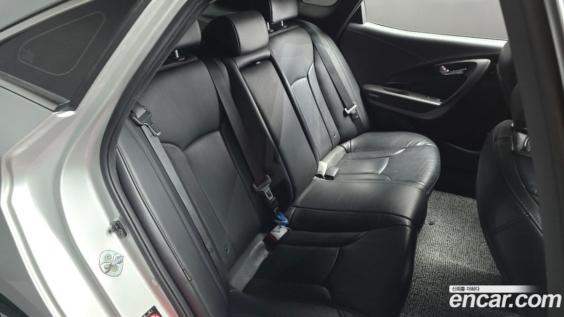 Hyundai Grandeur 2015