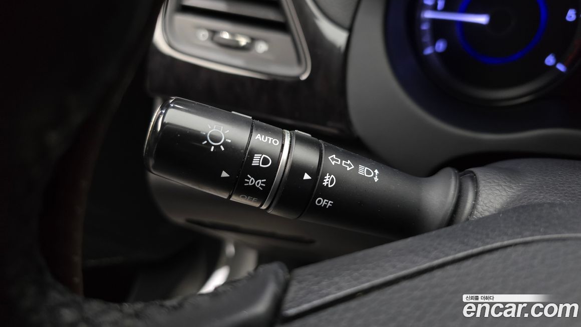 Hyundai Grandeur 2015