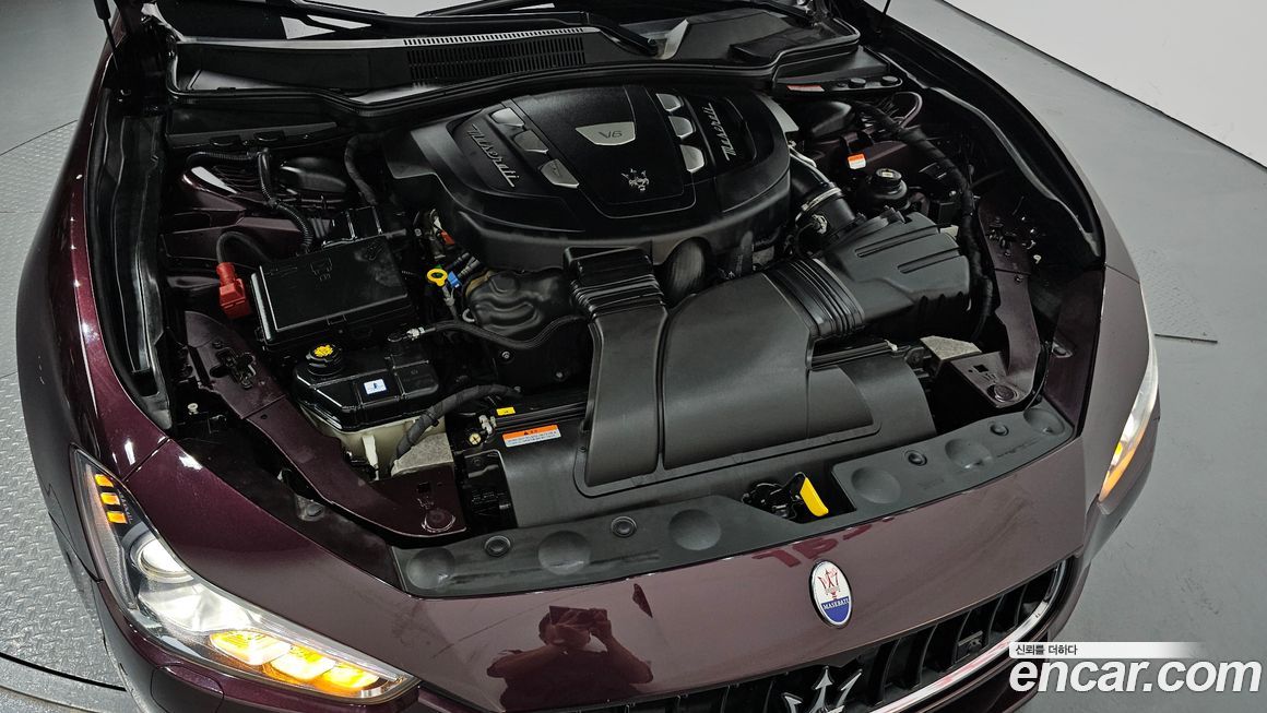 Maserati Ghibli 2017