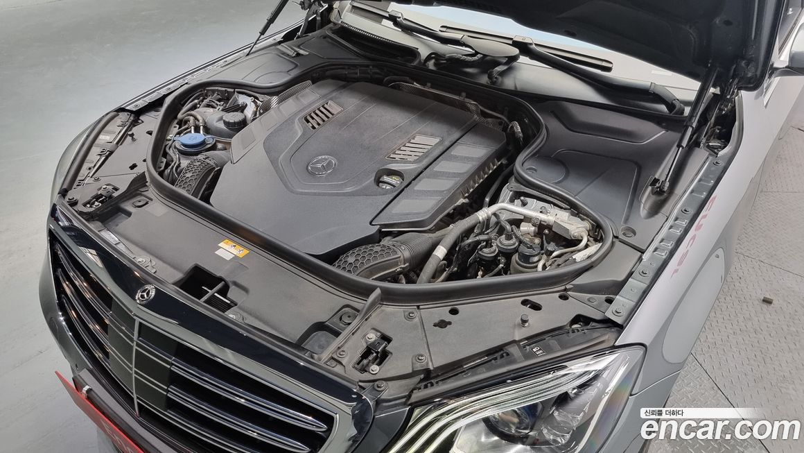 Mercedes-Benz S-Class 2019