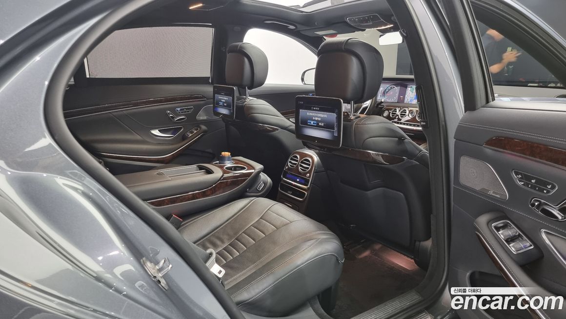 Mercedes-Benz S-Class 2019