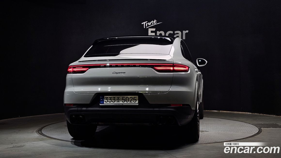 Porsche Cayenne 2023