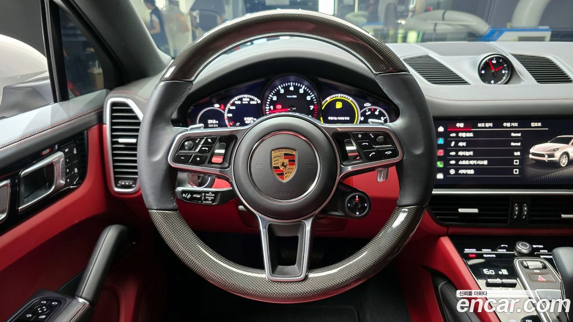 Porsche Cayenne 2023