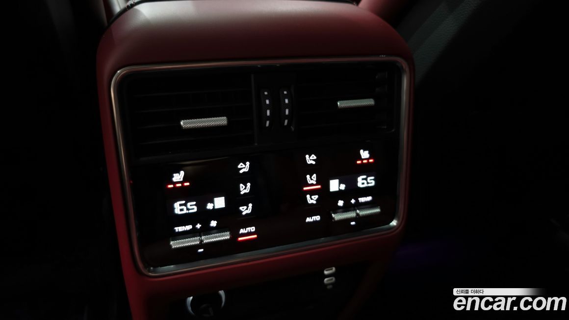 Porsche Cayenne 2023