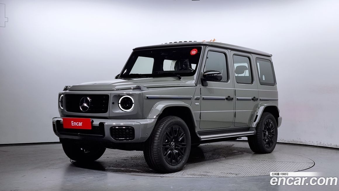 Mercedes-Benz G-Class 2025