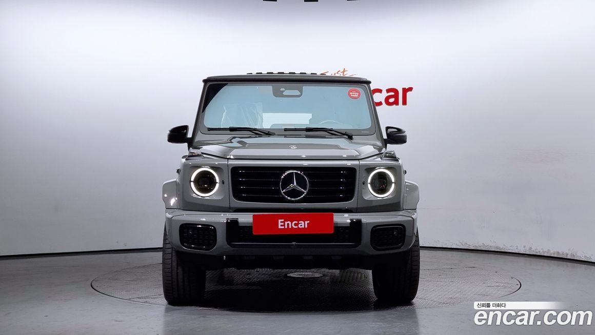 Mercedes-Benz G-Class 2025