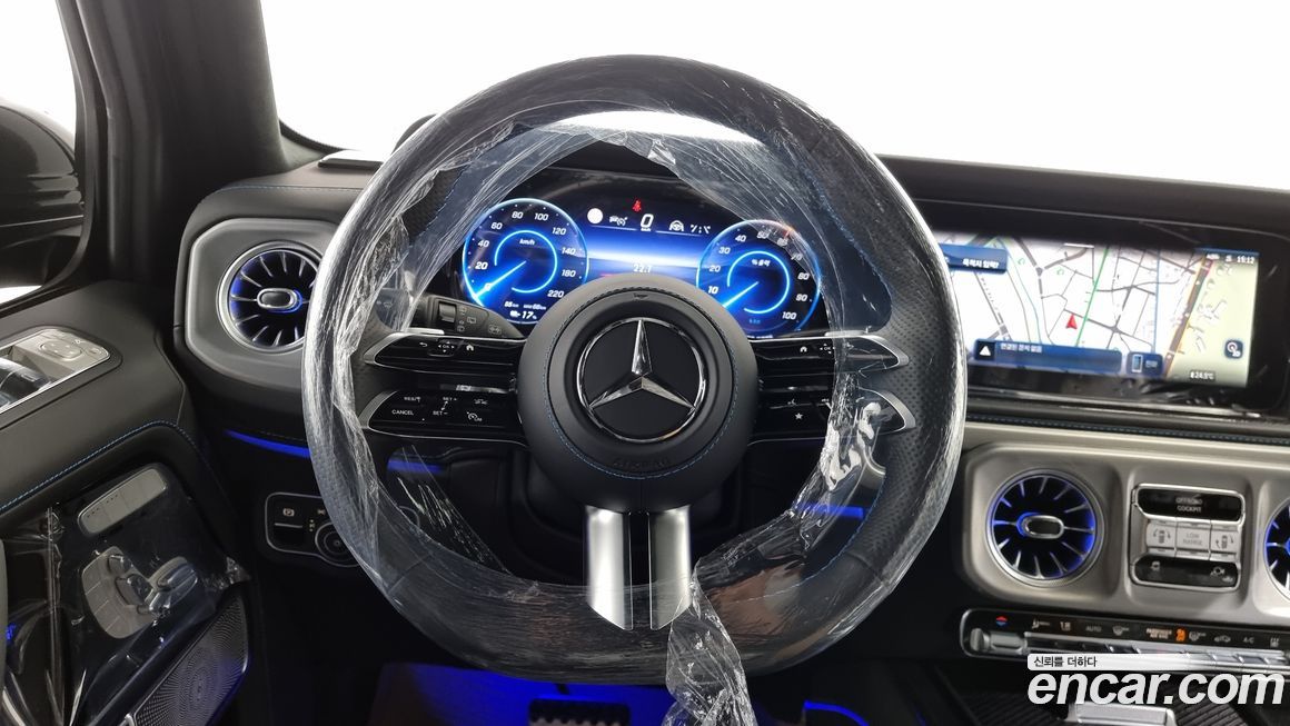 Mercedes-Benz G-Class 2025