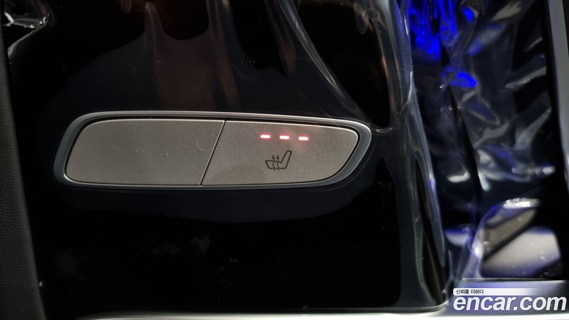 Mercedes-Benz G-Class 2025