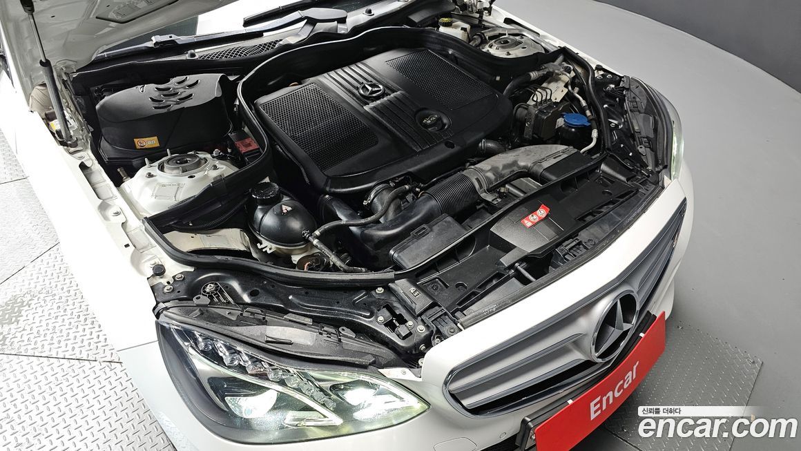 Mercedes-Benz E-Class 2014