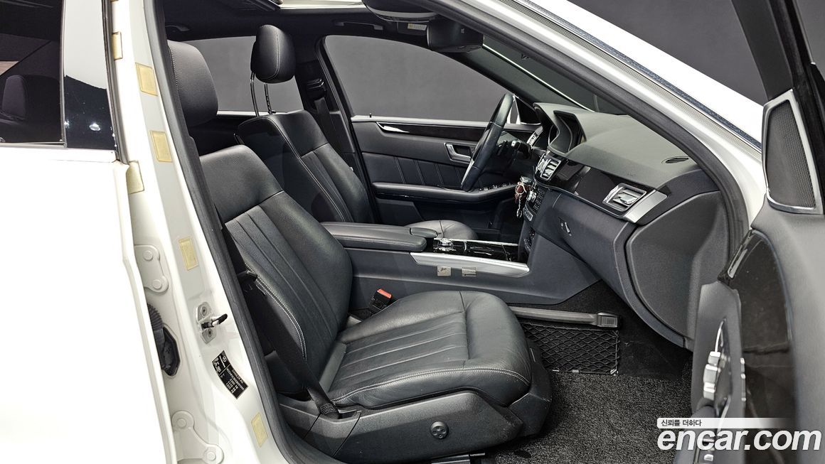 Mercedes-Benz E-Class 2014