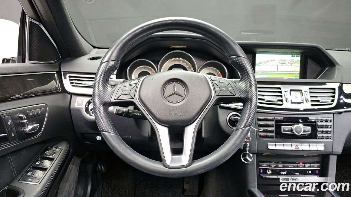 Mercedes-Benz E-Class 2014