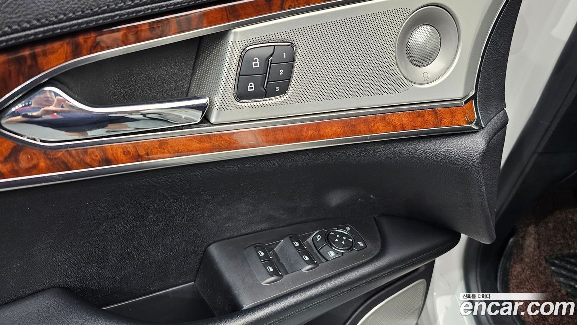 Lincoln Nautilus 2020