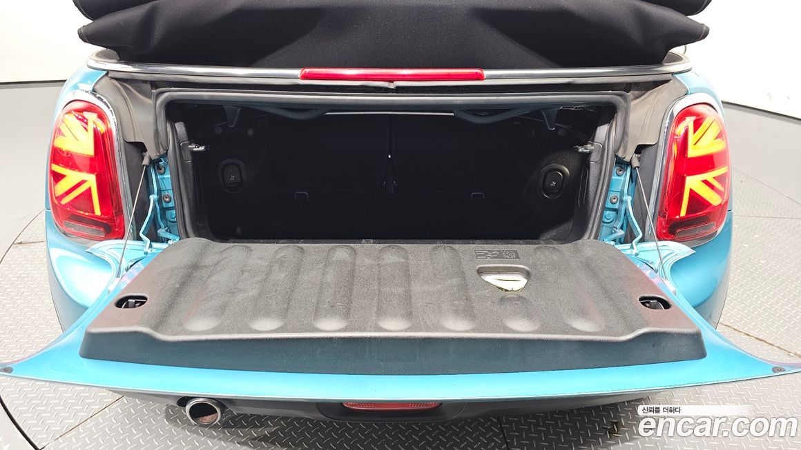 Mini Cooper Convertible 2021