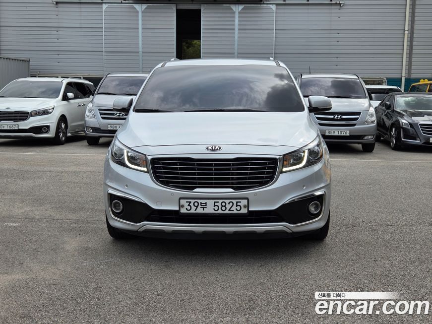 Kia Canival 2018