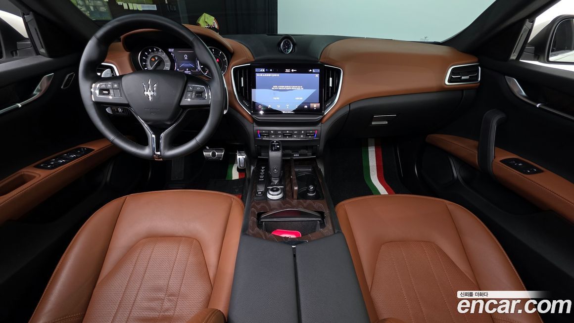 Maserati Ghibli 2022