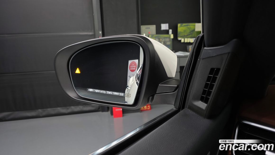 Maserati Ghibli 2022