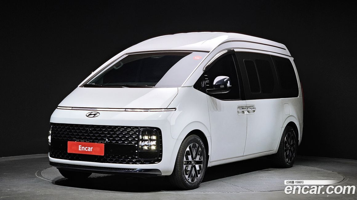 Hyundai Staria 2023