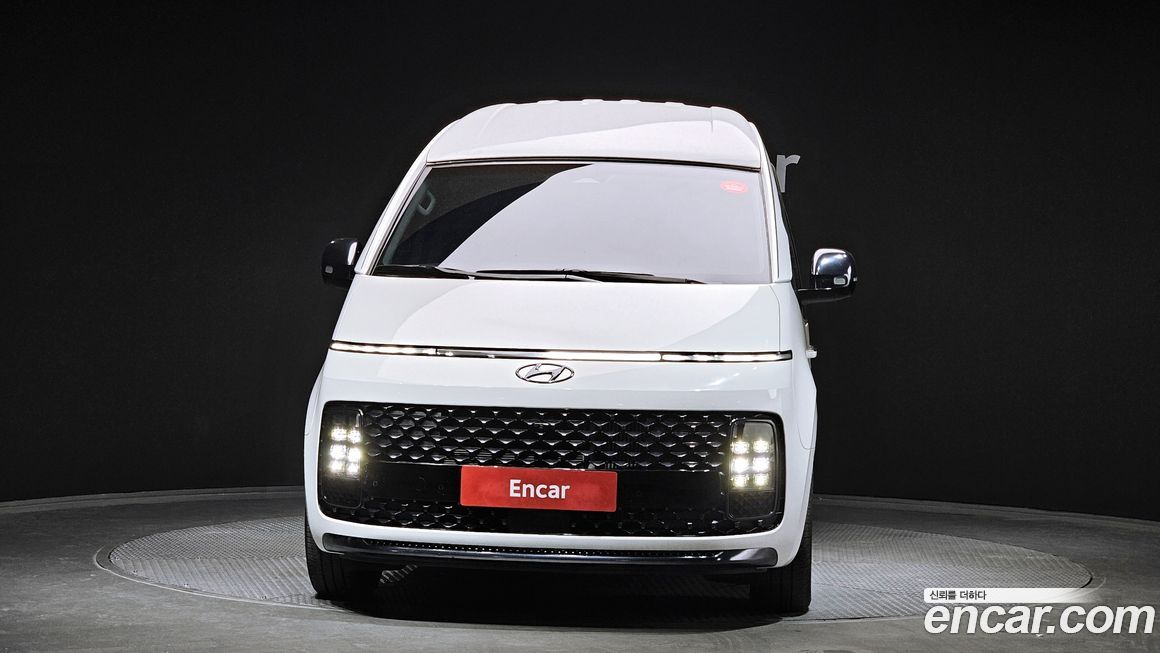 Hyundai Staria 2023