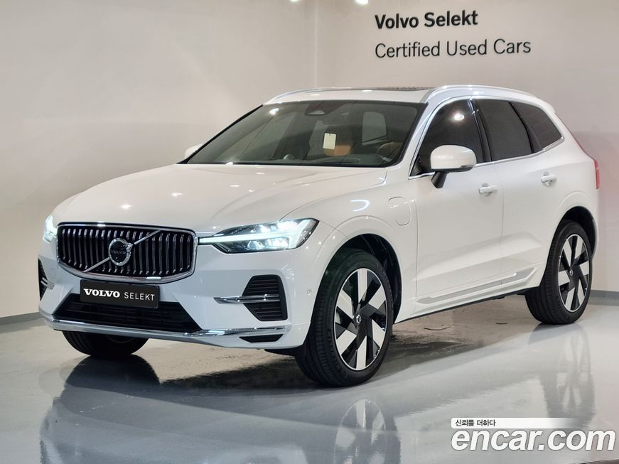 Volvo XC60 2025