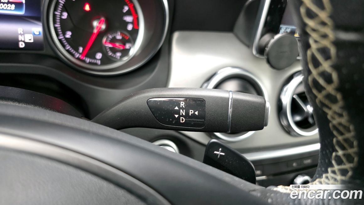 Mercedes-Benz GLA-Class 2018