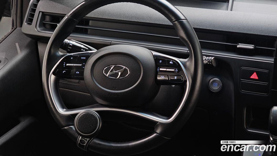 Hyundai Staria 2022