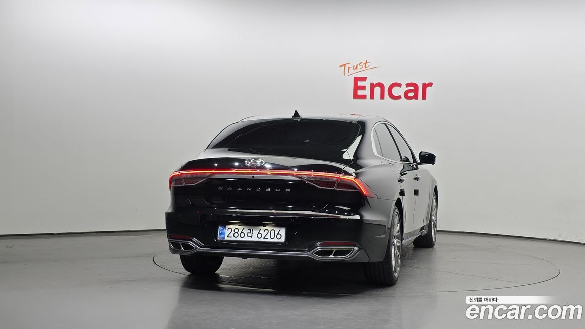 Hyundai Grandeur 2020