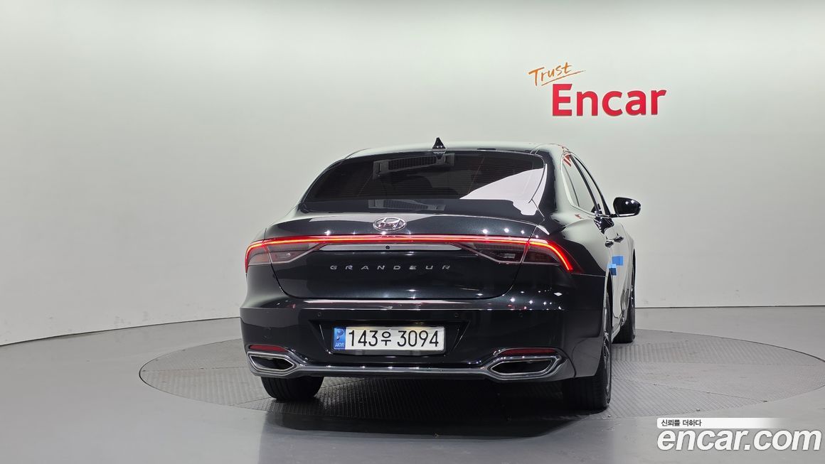 Hyundai Grandeur 2021